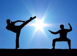 跟队记者：切尔西目前没打算外租门将约恩森